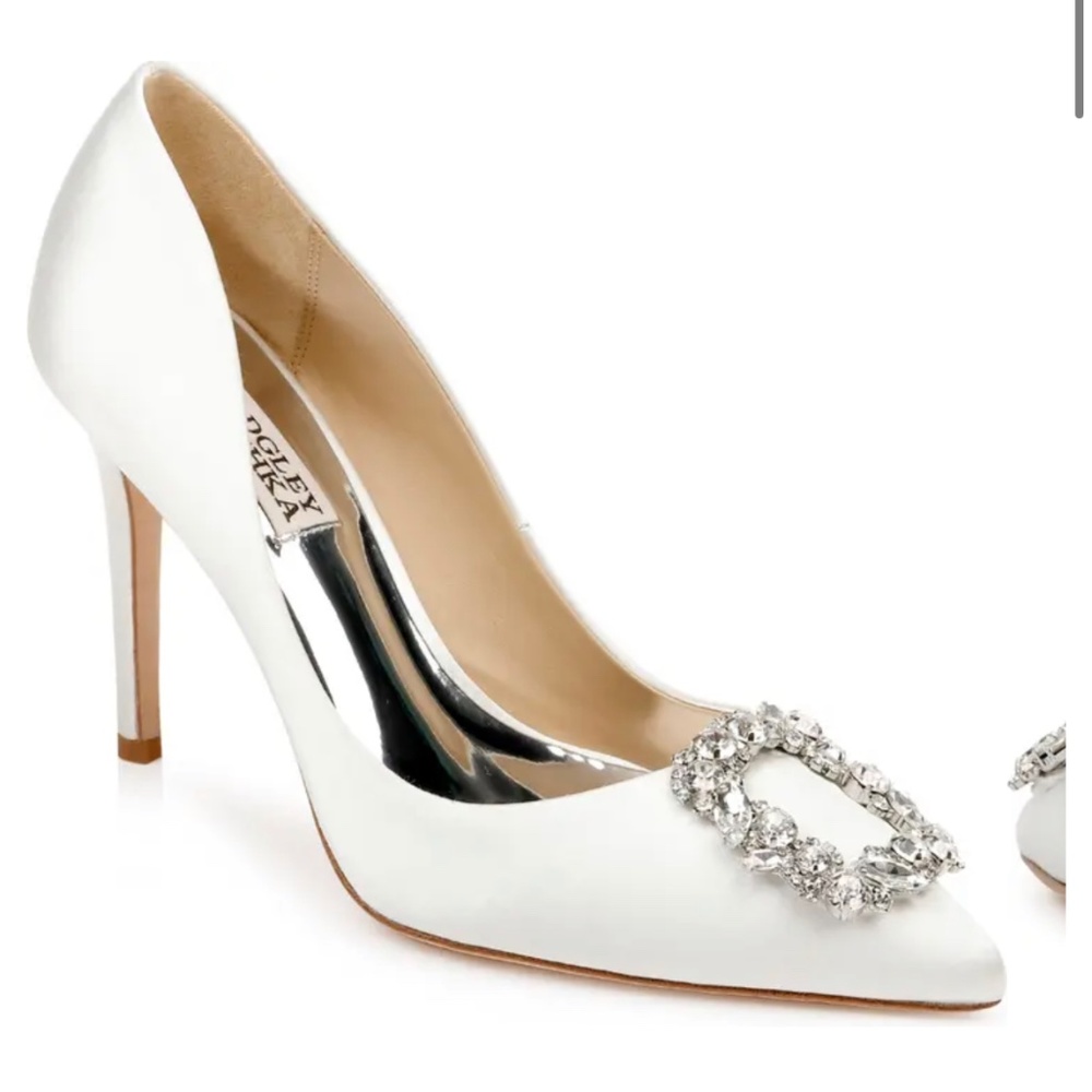 Badgley Mischka Cher Crystal Embellished Pump